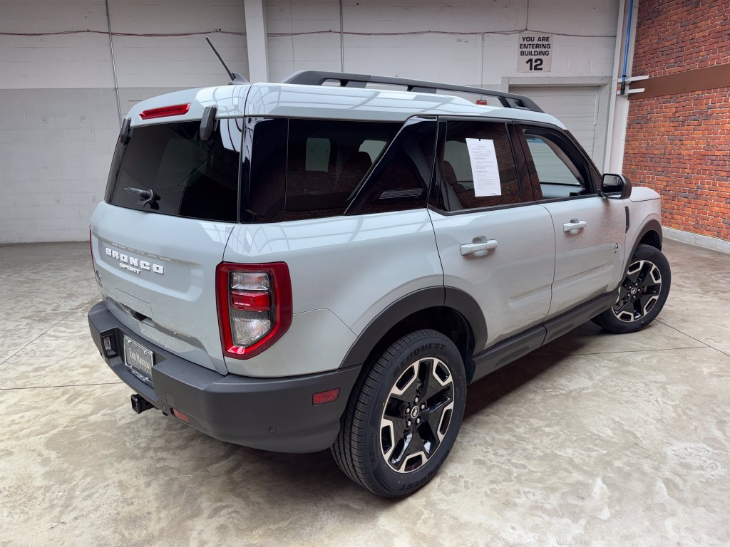 Certified 2023 Ford Bronco Sport Outer Banks AWD/4WD image 6