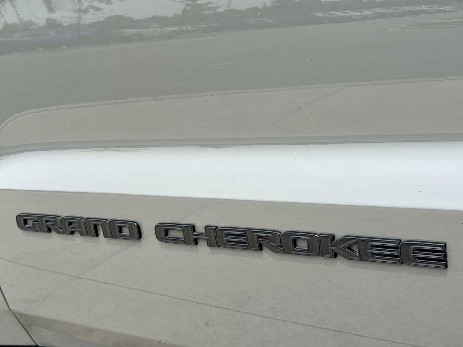 Used 2020 Jeep Grand Cherokee SRT w/ Trailer Tow Group IV AWD/4WD image 12