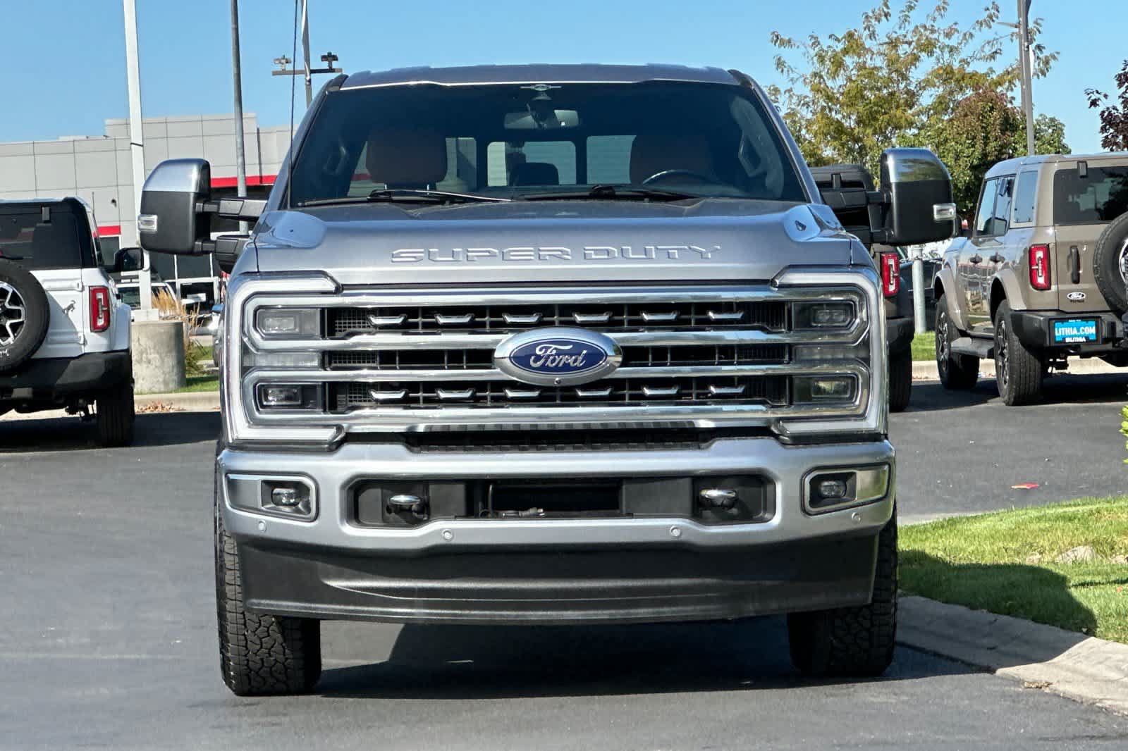 Certified 2023 Ford F350 Platinum AWD/4WD image 10
