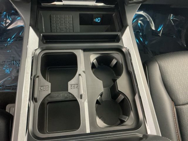 Certified 2025 Ford F450 Lariat w/ FX4 Off-Road Package image 22