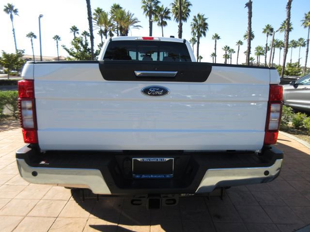Certified 2022 Ford F350 Lariat w/ Lariat Value Package image 3
