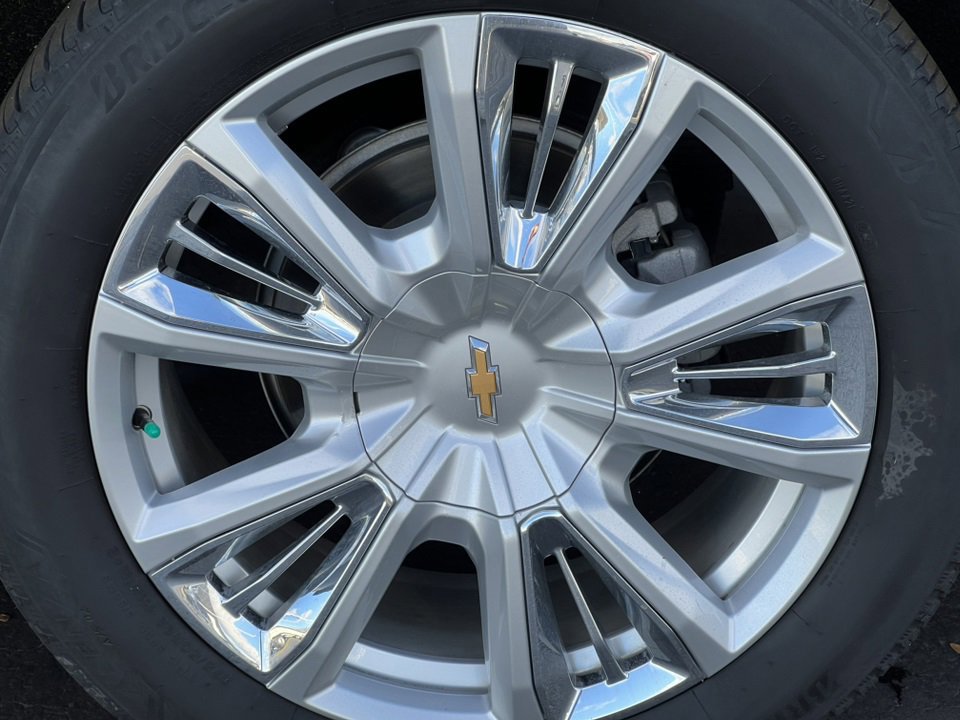 Used 2021 Chevrolet Tahoe High Country image 16