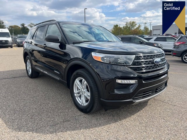 Certified 2022 Ford Explorer XLT w/ Equipment Group 202A