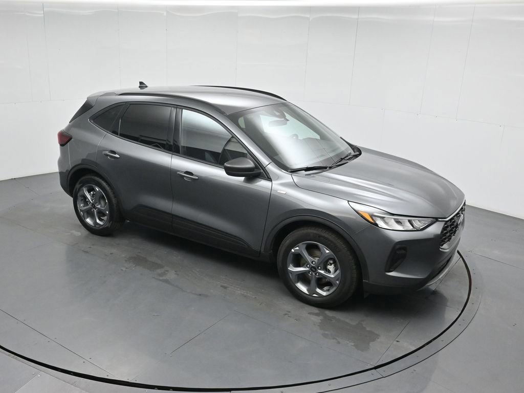 Certified 2025 Ford Escape ST-Line image 4