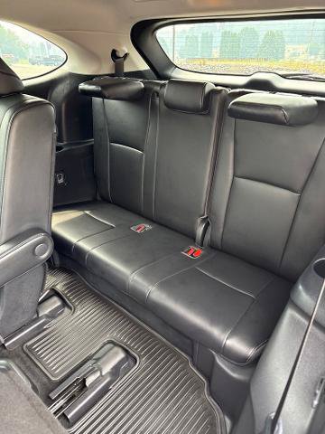 Used 2023 Toyota Highlander Platinum AWD/4WD image 9