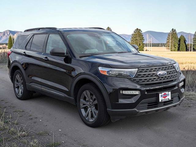 Certified 2021 Ford Explorer XLT w/ Equipment Group 202A AWD/4WD image 8
