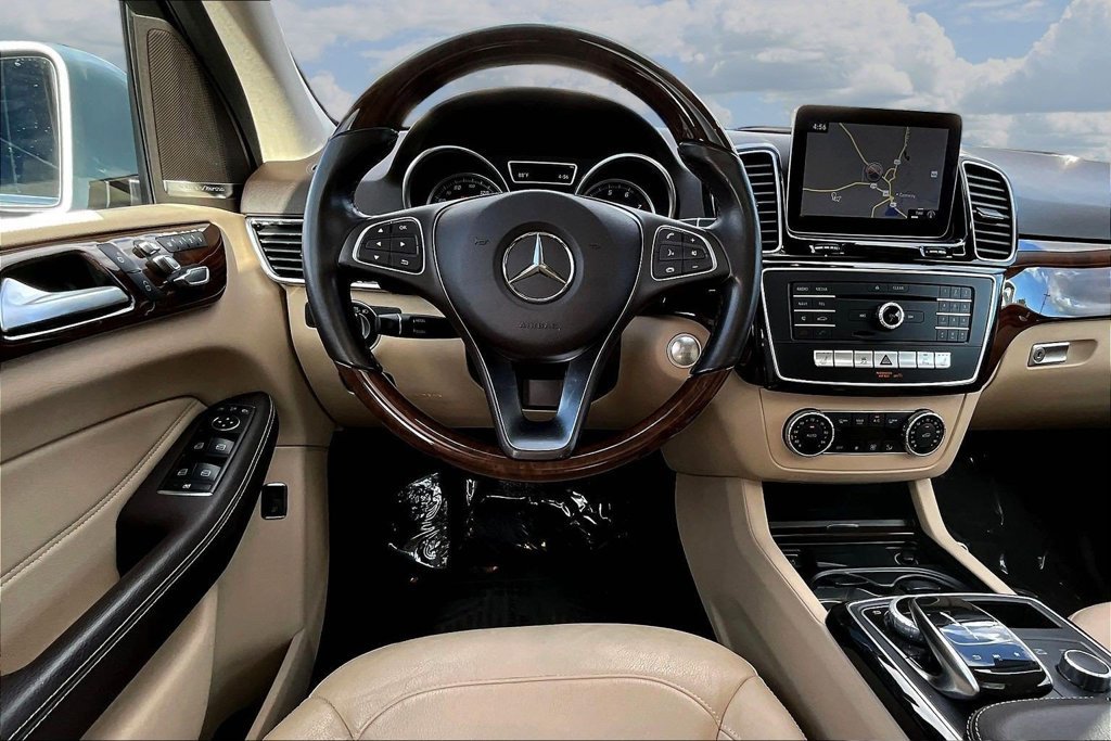 Used 2018 Mercedes-Benz GLE 350 image 10