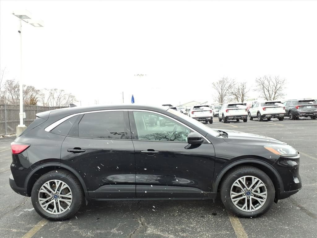 Certified 2022 Ford Escape SEL image 6
