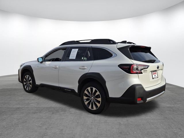 Used 2023 Subaru Outback Limited AWD/4WD image 6