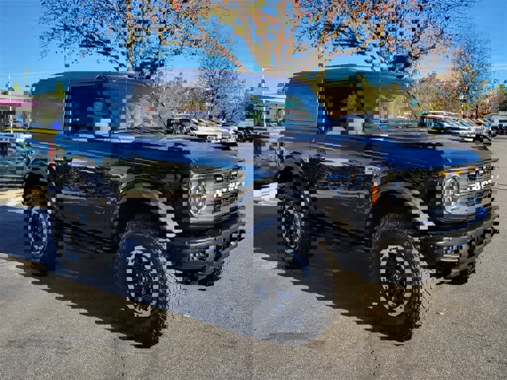 Certified 2023 Ford Bronco Black Diamond w/ Sasquatch Package image 8