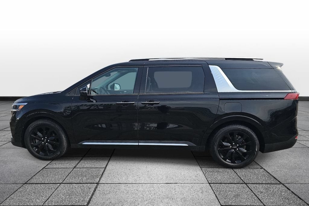 Used 2022 Kia Carnival SX FWD image 8