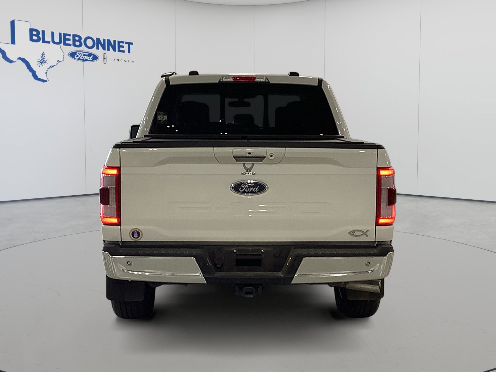 Certified 2022 Ford F150 Lariat RWD image 6