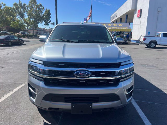 Certified 2023 Ford Expedition Limited AWD/4WD image 2