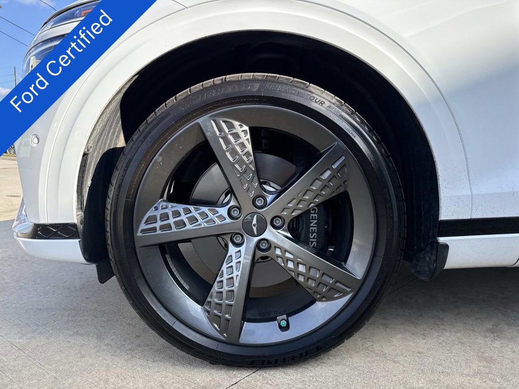 Used 2025 Genesis GV70 3.5T Sport w/ Sport Advanced Package image 5