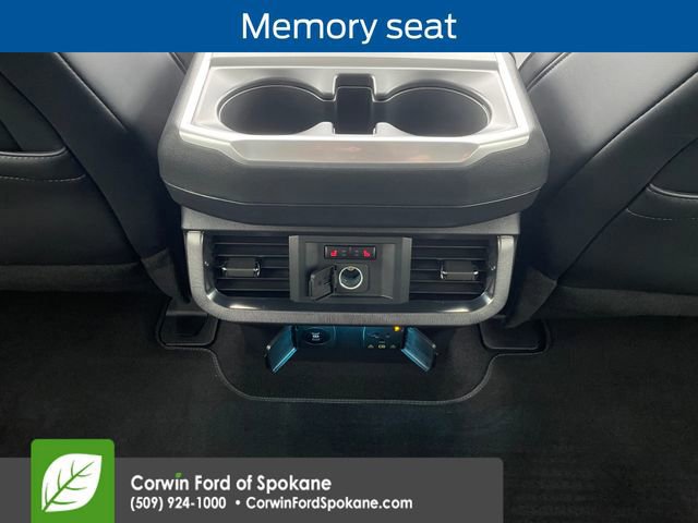 Certified 2025 Ford F150 Platinum image 18