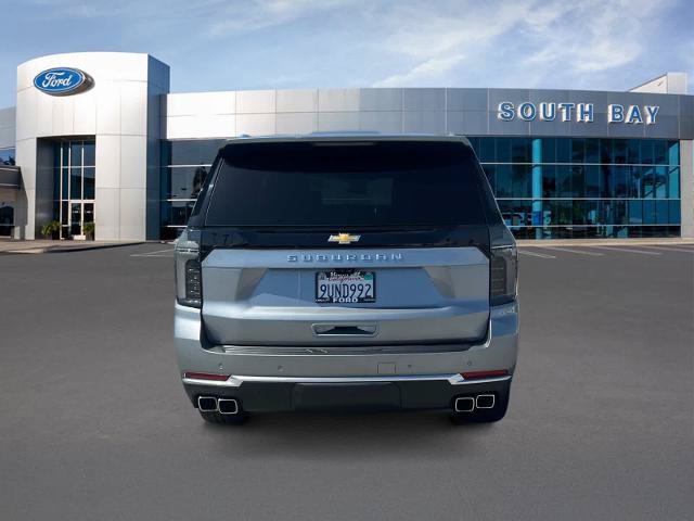 Used 2025 Chevrolet Suburban High Country AWD/4WD image 4