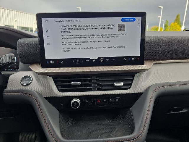 Certified 2025 Ford Explorer Active AWD/4WD image 27