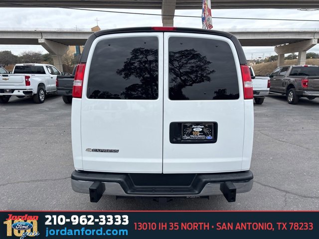 Used 2019 Chevrolet Express 2500 Work Van w/ Driver Convenience Package image 3