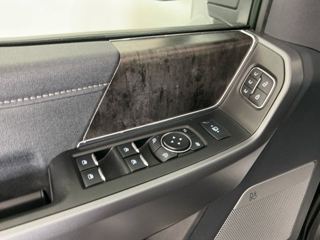 Certified 2025 Ford F450 Lariat w/ FX4 Off-Road Package AWD/4WD image 16