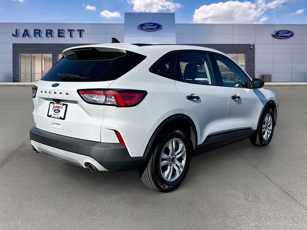 Certified 2022 Ford Escape S FWD image 7