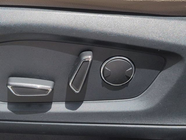 Certified 2020 Ford Explorer Limited RWD image 23