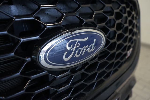 Certified 2020 Ford Edge ST w/ Cold Weather Package AWD/4WD image 18