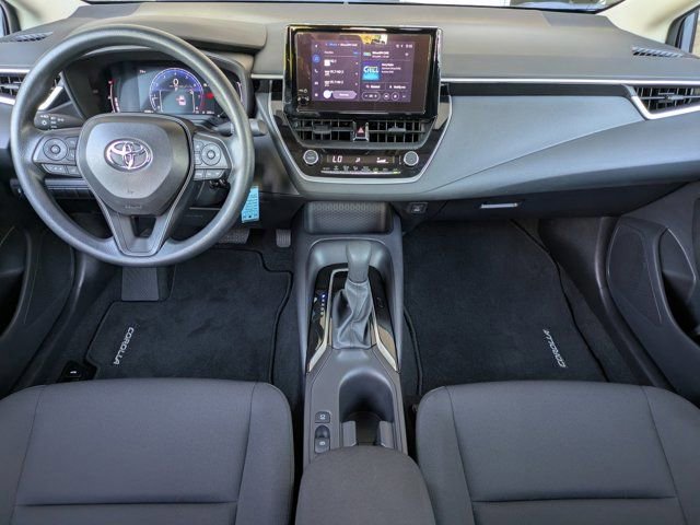 Used 2026 Toyota Corolla LE FWD image 9