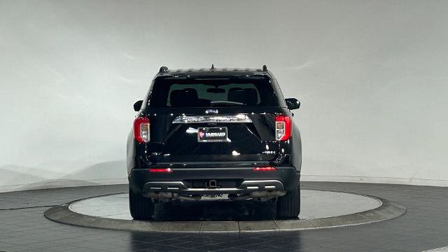 Certified 2023 Ford Explorer XLT w/ Equipment Group 202A AWD/4WD image 8