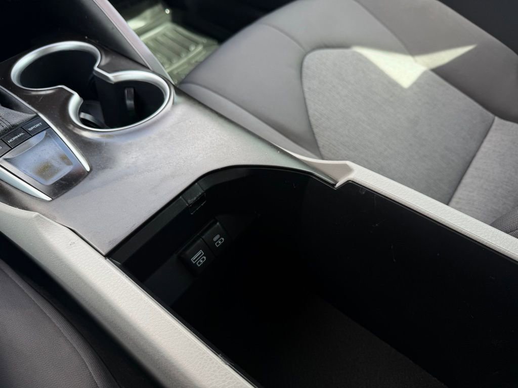 Used 2023 Toyota Camry LE image 22