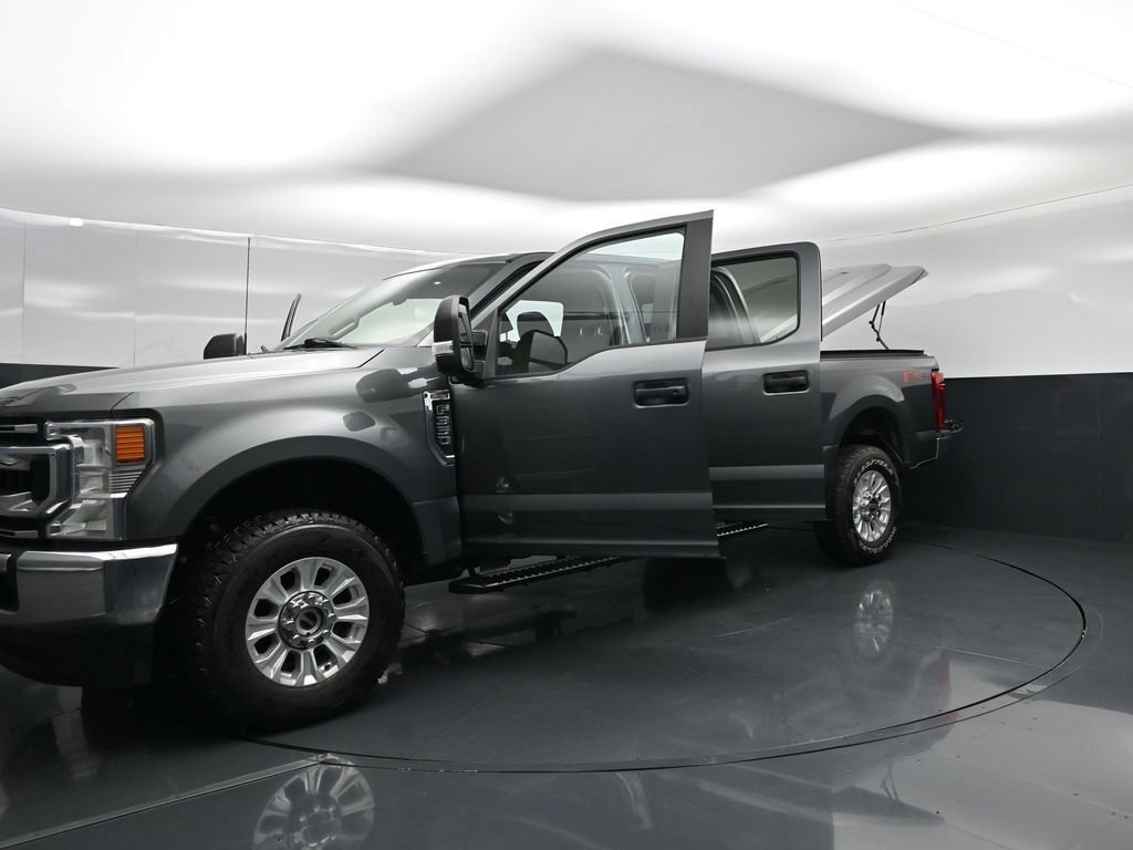 Certified 2022 Ford F350 XL w/ STX Appearance Package AWD/4WD image 22