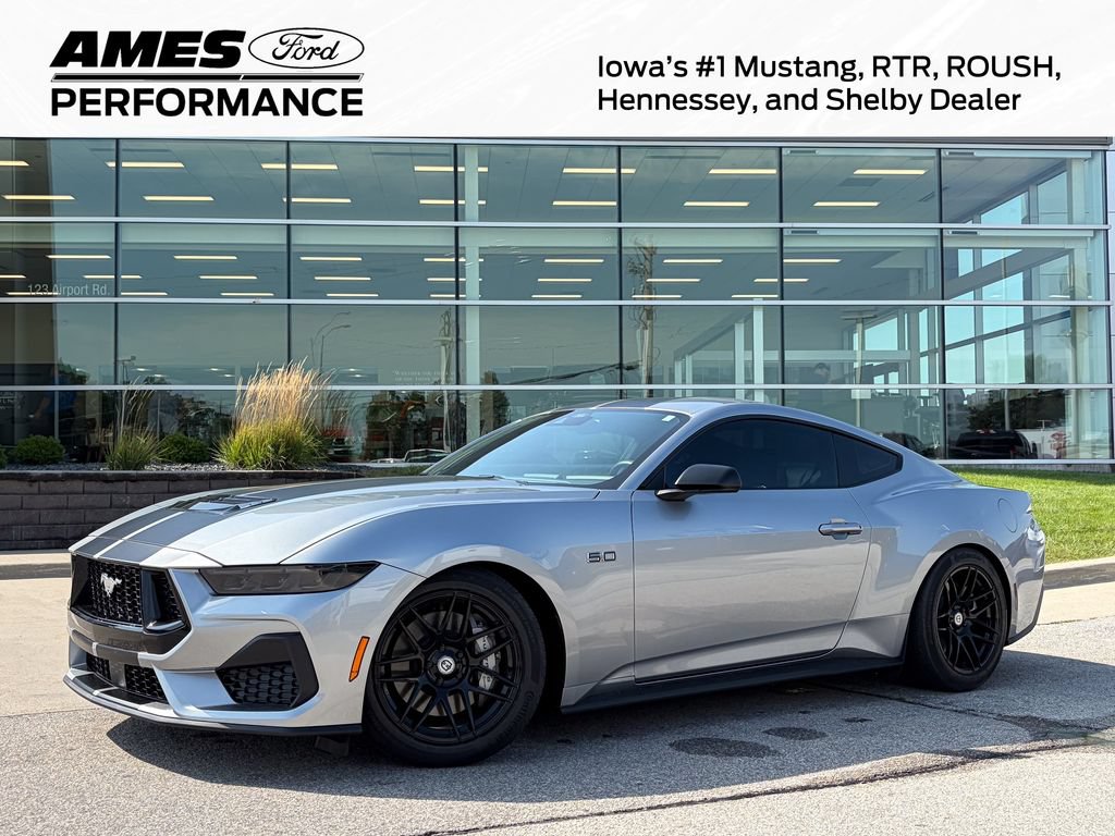 Certified 2025 Ford Mustang GT RWD image 1