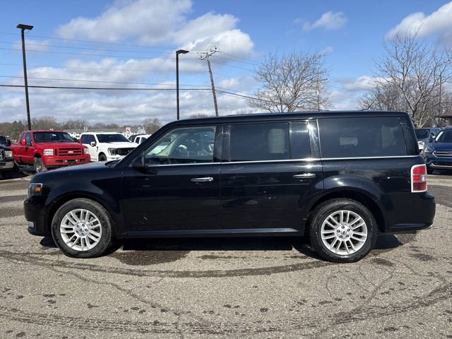 Certified 2019 Ford Flex SEL w/ Equipment Group 202A AWD/4WD image 13