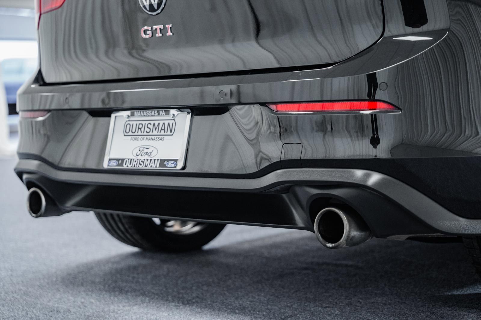 Used 2024 Volkswagen GTI Autobahn image 17