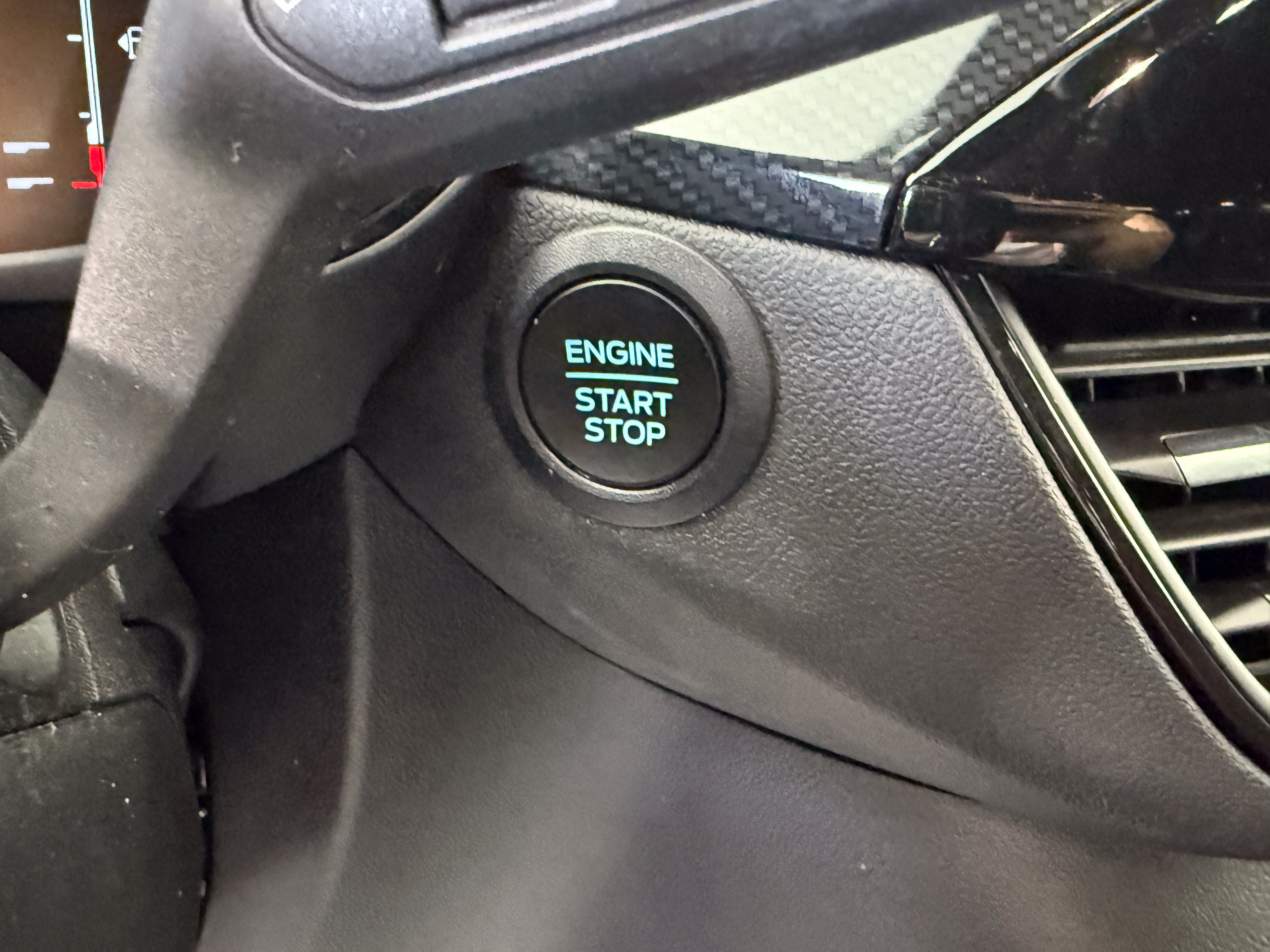Certified 2024 Ford Escape ST-Line FWD image 25