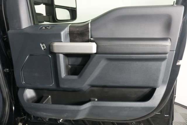Certified 2022 Ford F250 Lariat w/ Lariat Ultimate Package AWD/4WD image 41