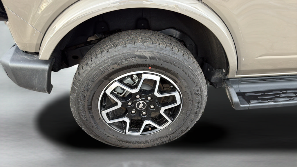 Certified 2025 Ford Bronco Outer Banks AWD/4WD image 51