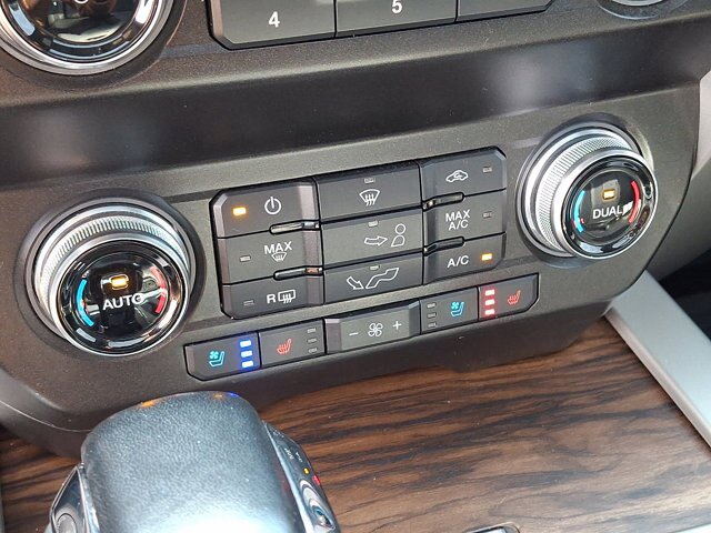 Certified 2019 Ford F150 Lariat w/ Equipment Group 502A Luxury AWD/4WD image 11