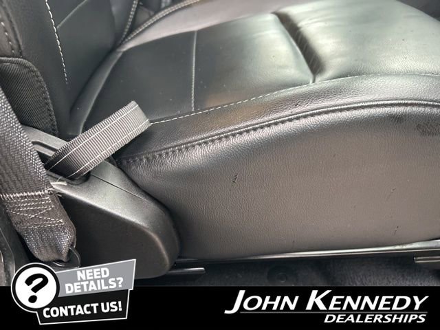 Used 2019 Jeep Wrangler Unlimited Sahara AWD/4WD image 45