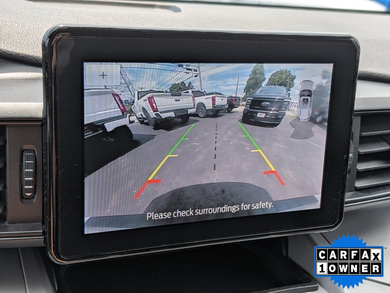 Certified 2024 Ford Explorer XLT w/ Class IV Trailer Tow Package AWD/4WD image 25
