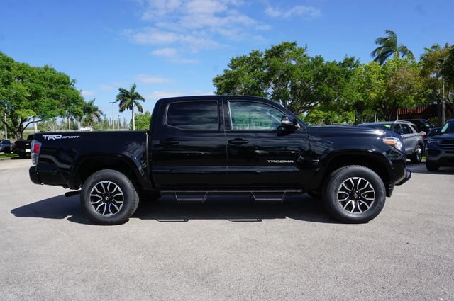 Used 2023 Toyota Tacoma TRD Sport RWD image 4