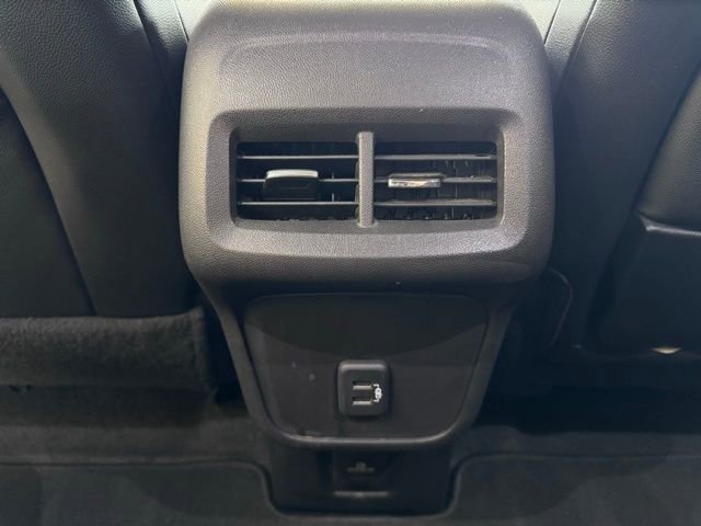 Used 2024 GMC Terrain AT4 AWD/4WD image 25