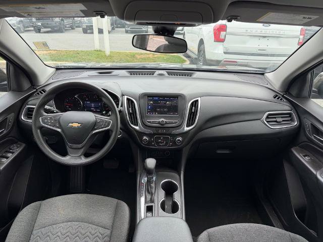 Used 2023 Chevrolet Equinox LT w/ LPO, Floor Liner Package FWD image 14
