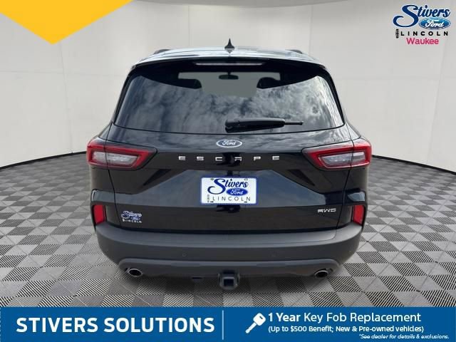 Certified 2025 Ford Escape ST-Line Select w/ Tech Pack #2 image 4