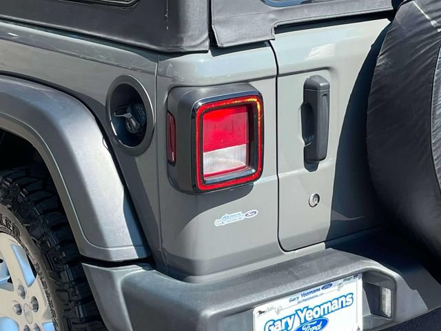 Used 2020 Jeep Wrangler Sport AWD/4WD image 10
