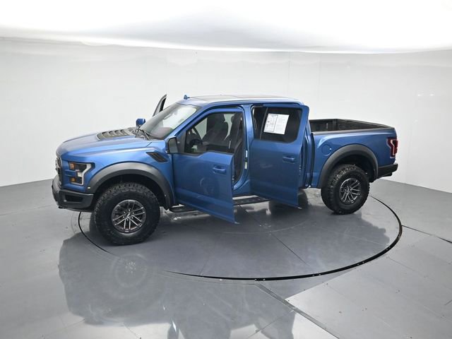 Certified 2019 Ford F150 Raptor w/ Equipment Group 802A Luxury image 46
