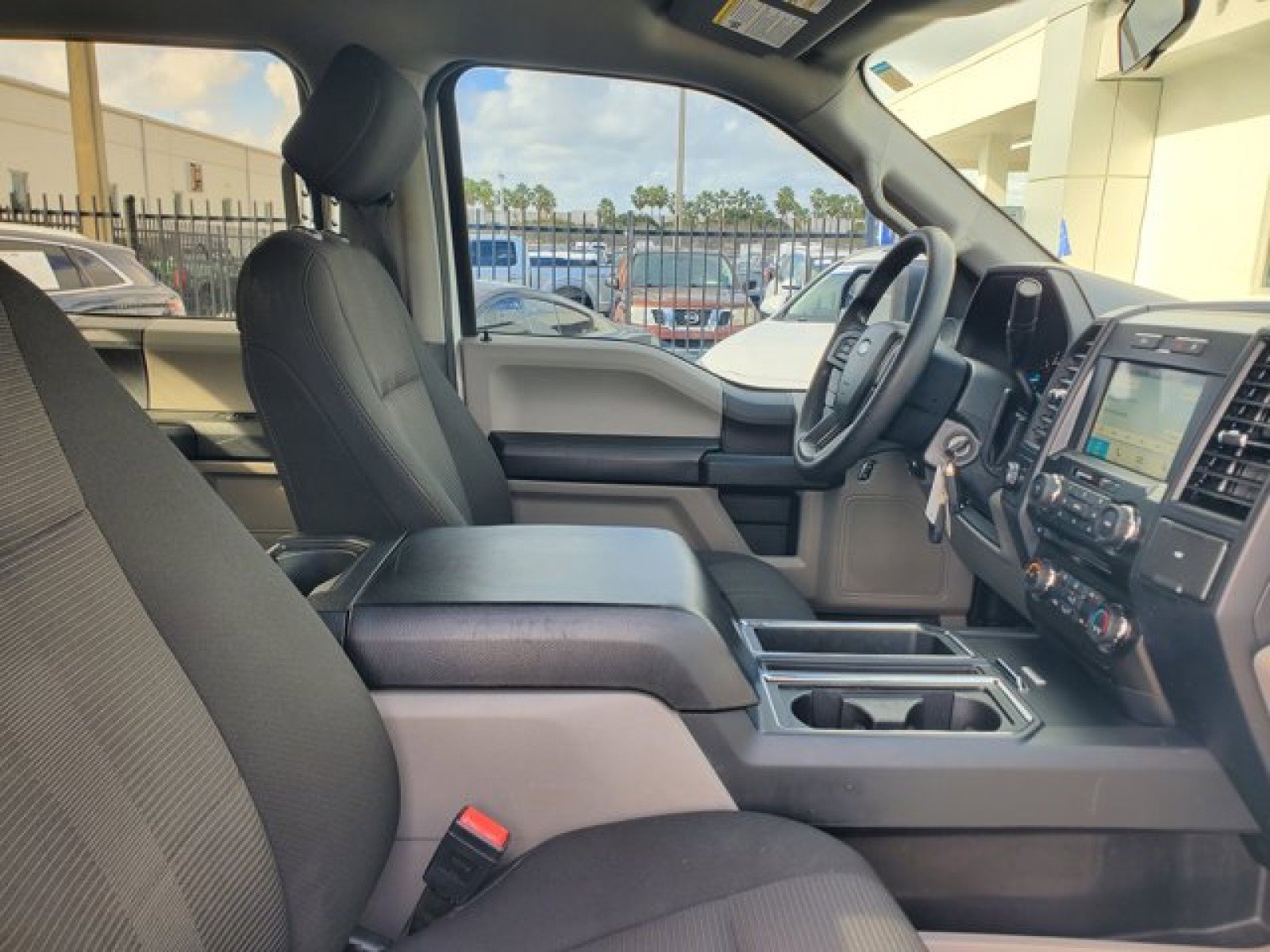 Certified 2018 Ford F150 XL w/ Equipment Group 101A Mid image 34