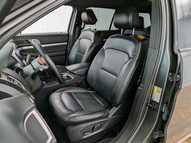 Certified 2017 Ford Explorer XLT w/ Equipment Group 202A AWD/4WD image 12