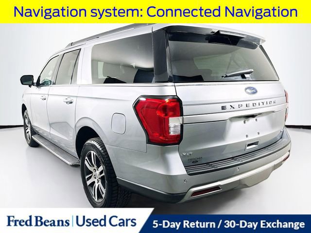 Certified 2022 Ford Expedition Max XLT image 3