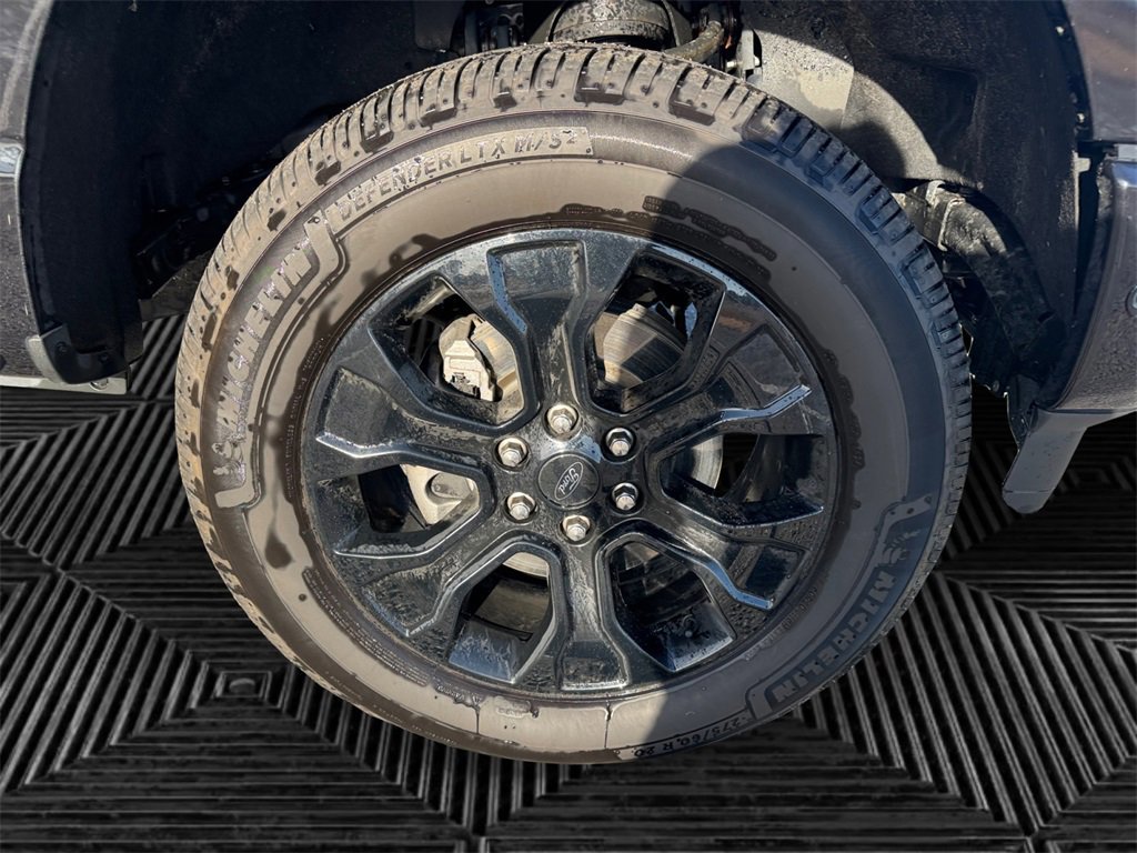 Certified 2022 Ford F150 Platinum w/ Equipment Group 701A High image 14