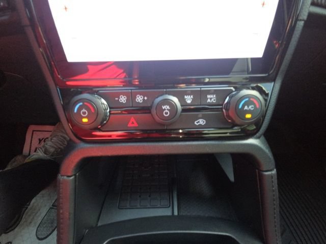 Certified 2024 Ford Ranger Raptor AWD/4WD image 17